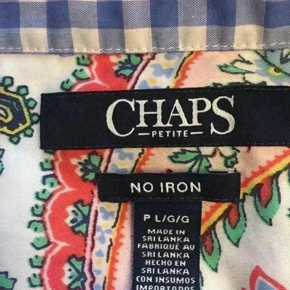 Like new Chaps Petite paisley button down shirt - Picture 4 of 5